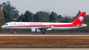 B-6836 - Airbus A321-231