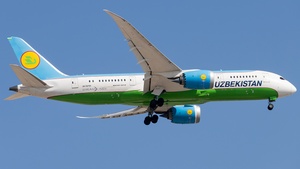 UK78701 - Boeing 787-8 Dreamliner