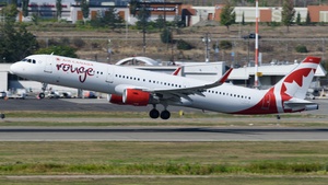 Photo of C-GKFB - Airbus A321-211 operated by Air Canada Rouge
