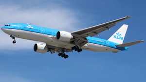 Photo of PH-BQA - Boeing 777-206(ER) operated by KLM Royal Dutch Airlines