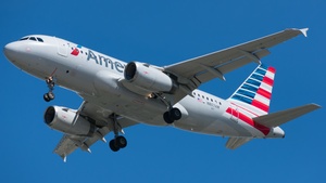 Photo of N807AW - Airbus A319-132 operated by American Airlines