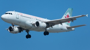 Photo of C-GARG - Airbus A319-114 operated by Air Canada