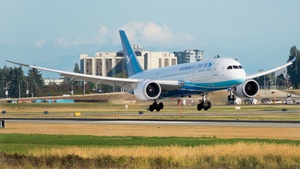Photo of B-2762 - Boeing 787-8 Dreamliner operated by Xiamen Airlines
