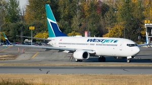 Photo of C-FKWJ - Boeing 737-8CT operated by WestJet Airlines