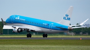 Photo of PH-EXO - Embraer ERJ-175STD operated by KLM Cityhopper