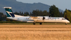 Photo of C-FIWE - Bombardier DHC-8-402 Dash 8 Q400