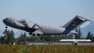 Photo of 02-1104 - Boeing C-17A Globemaster III operated by US Air Force