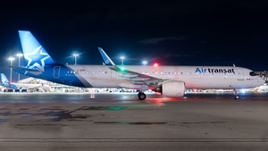 Photo of C-GOIH - Airbus A321-271NX operated by Air Transat