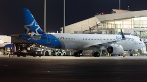 Photo of C-GOIM - Airbus A321-271NX operated by Air Transat