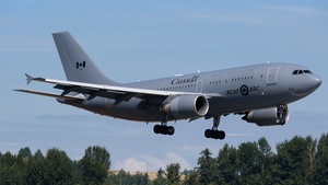 Photo of 15002 - Airbus CC-150 Polaris operated by Royal Canadian Air Force
