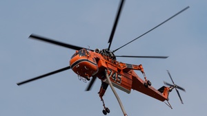 Photo of N172AC - Sikorsky S-64E Scycrane operated by Erickson Air-Crane