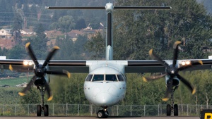 Photo of C-GGNY - Bombardier DHC-8-402 Dash 8 Q400 operated by Air Canada Express (opb Jazz Air)