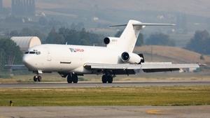 Photo of N215WE - Boeing 727-2S2F(Adv)(RE) operated by IFL Group