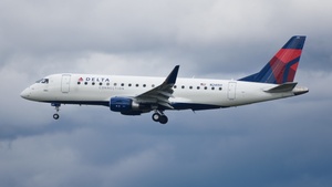 Photo of N241SY - Embraer ERJ-175LR operated by Delta Connection (opb SkyWest Airlines)