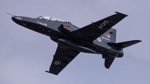 Photo of 155205 - British Aerospace CT-155 Hawk operated by Royal Canadian Air Force