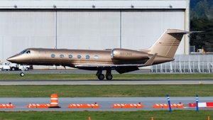 N913HH - Gulfstream GIV-X (G450)