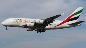 Photo of A6-EVD - Airbus A380-842 operated by Emirates