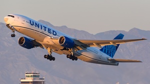 Photo of Boeing 777-222 - Los Angeles