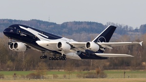 Photo of D-AIMH - Airbus A380-841 operated by Lufthansa