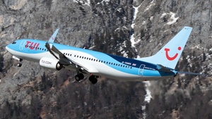 Photo of G-TAWN - Boeing 737-8K5 operated by TUI Airways
