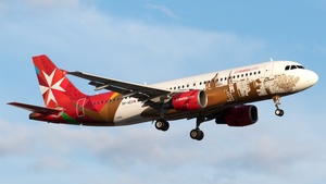 Photo of 9H-AEO - Airbus A320-214 operated by Air Malta