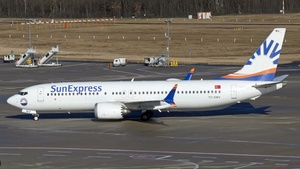Photo of TC-SMV - Boeing 737 MAX 8 operated by SunExpress