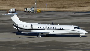 Photo of D-AHOI - Embraer Legacy 650 operated by VistaJet Germany