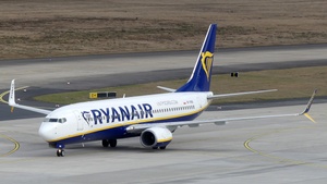 Photo of SP-RNB - Boeing 737-8AS operated by Ryanair (opb Buzz)