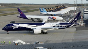 Photo of D-AIXL - Airbus A350-941 operated by Lufthansa