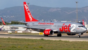 Photo of G-DRTI - Boeing 737-8FH operated by Jet2