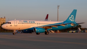 Photo of YR-LIB - Airbus A320-232 operated by Fly Lili