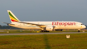 Photo of ET-AYC - Boeing 787-9 Dreamliner operated by Ethiopian Airlines