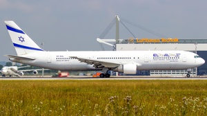 Photo of 4X-EAL - Boeing 767-33A(ER) operated by El Al Israel Airlines