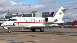Photo of 144619 - Bombardier CC-144D Challenger operated by Royal Canadian Air Force