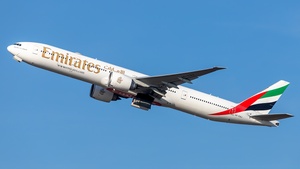 Photo of A6-EQJ - Boeing 777-31H(ER) operated by Emirates
