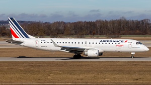 Photo of Embraer ERJ-190STD - Munich