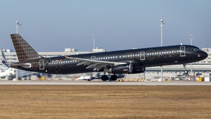 Photo of 8Q-FBB - Airbus A321-231 operated by beOnd