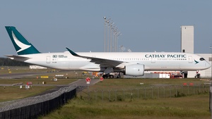 Photo of B-LQG - Airbus A350-941 operated by Cathay Pacific Airways
