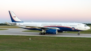 Photo of 330002 - Airbus CC-330 Husky operated by Royal Canadian Air Force