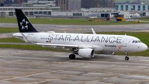 Photo of OO-SNQ - Airbus A320-214 operated by Brussels Airlines