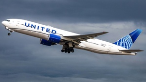 Photo of N785UA - Boeing 777-222(ER) operated by United Airlines