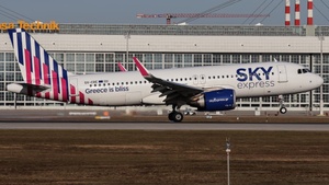 Photo of SX-CRE - Airbus A320-251N operated by Sky Express