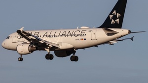 Photo of D-AILS - Airbus A319-114 operated by Lufthansa CityLine