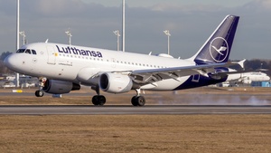 Photo of D-AIBK - Airbus A319-112 operated by Lufthansa CityLine
