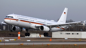 Photo of 15+04 - Airbus A321-231 operated by German Air Force