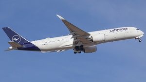 Photo of D-AIVD - Airbus A350-941 operated by Lufthansa