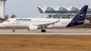 Photo of D-AIWG - Airbus A320-214 operated by Lufthansa
