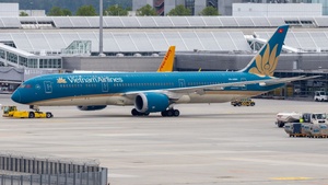 Photo of VN-A864 - Boeing 787-9 Dreamliner operated by Vietnam Airlines