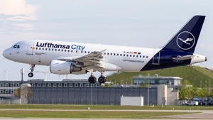 Photo of D-ASTX - Airbus A319-112 operated by Lufthansa City Airlines