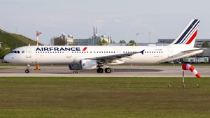 Photo of F-GTAP - Airbus A321-212 operated by Air France